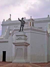 Statue